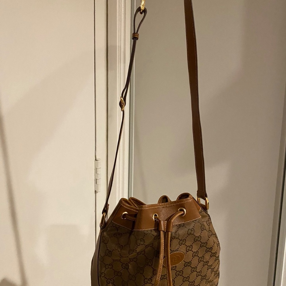 Authentic Gucci Bucket Bag - Picture 3 of 12